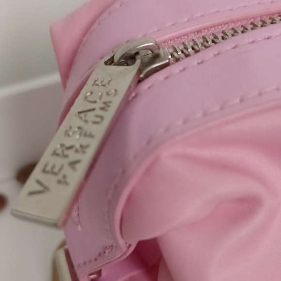 Versace Parfums cosmetic pouch - Picture 6 of 6